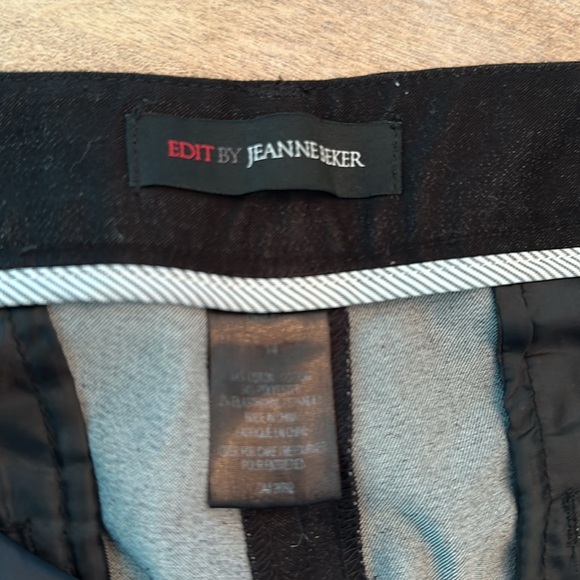 Jeanie Becker cotton Bermuda shorts - Picture 7 of 9